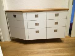 Wandmontiertes Sideboard