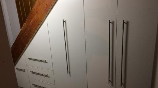 Schrank für Treppennische