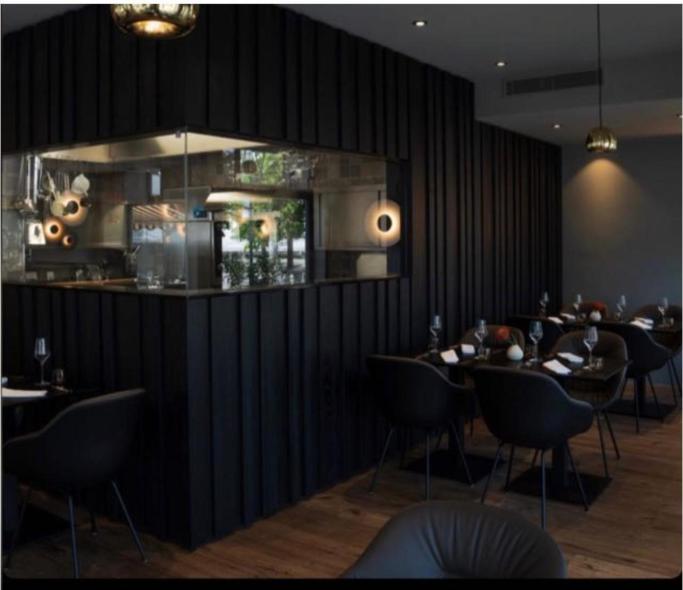 Restauranteinrichtung